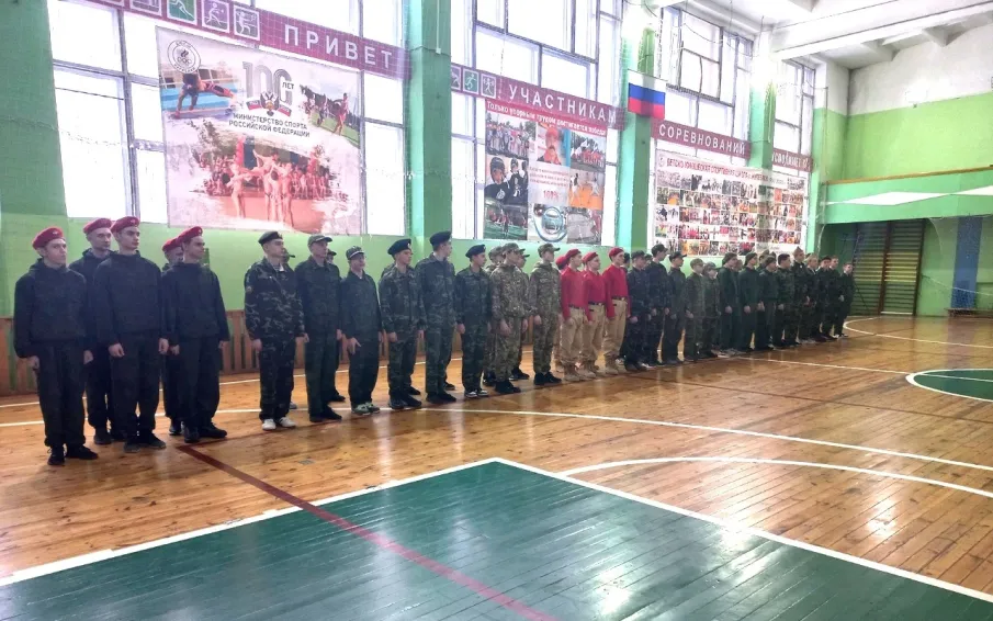 Смотр-конкурс военно-патриотических клубов прошел в округе